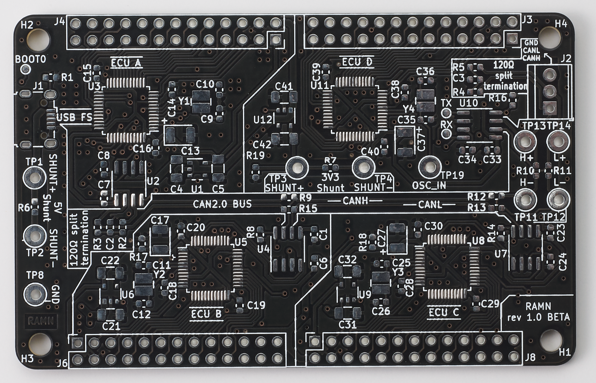 RAMN PCB 正面在焊接元器件之前的实物图